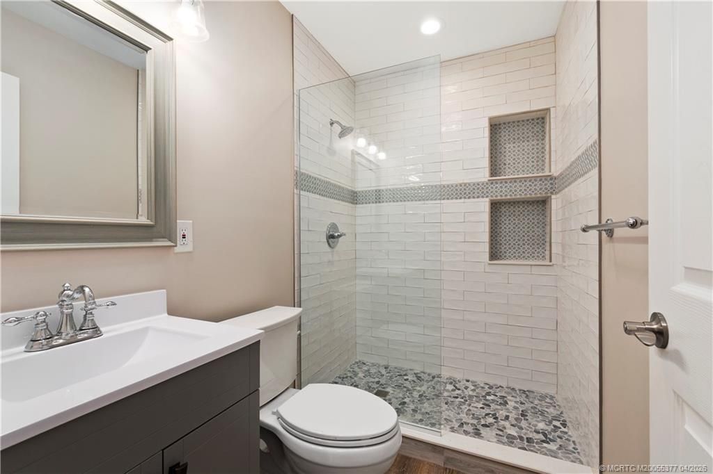 53 N Sewalls Point Road, Sewalls Point, FL 34996 Photo