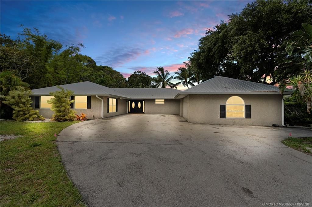 53 N Sewalls Point Road, Sewalls Point, FL 34996 Photo