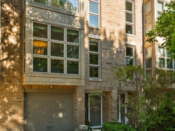 2389 N Wayne Avenue , Chicago, IL 60614