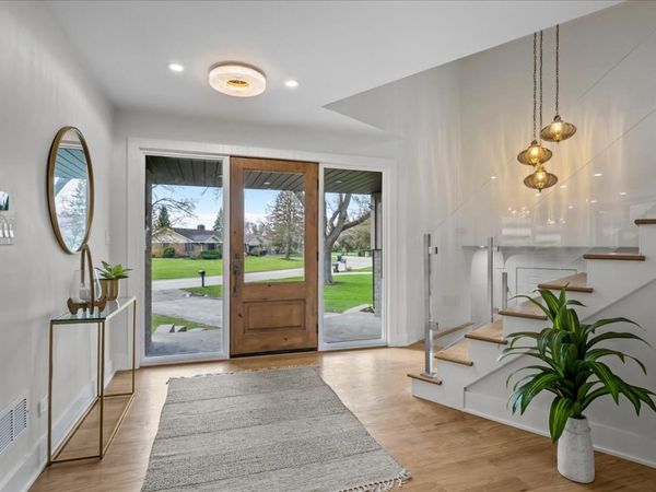 3492 Whirlaway Drive , Northbrook, IL 60062