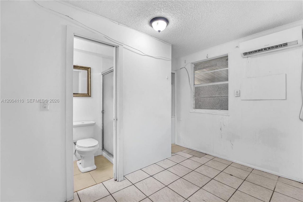 219 SW 6th Ave, Miami, FL 33130 Photo