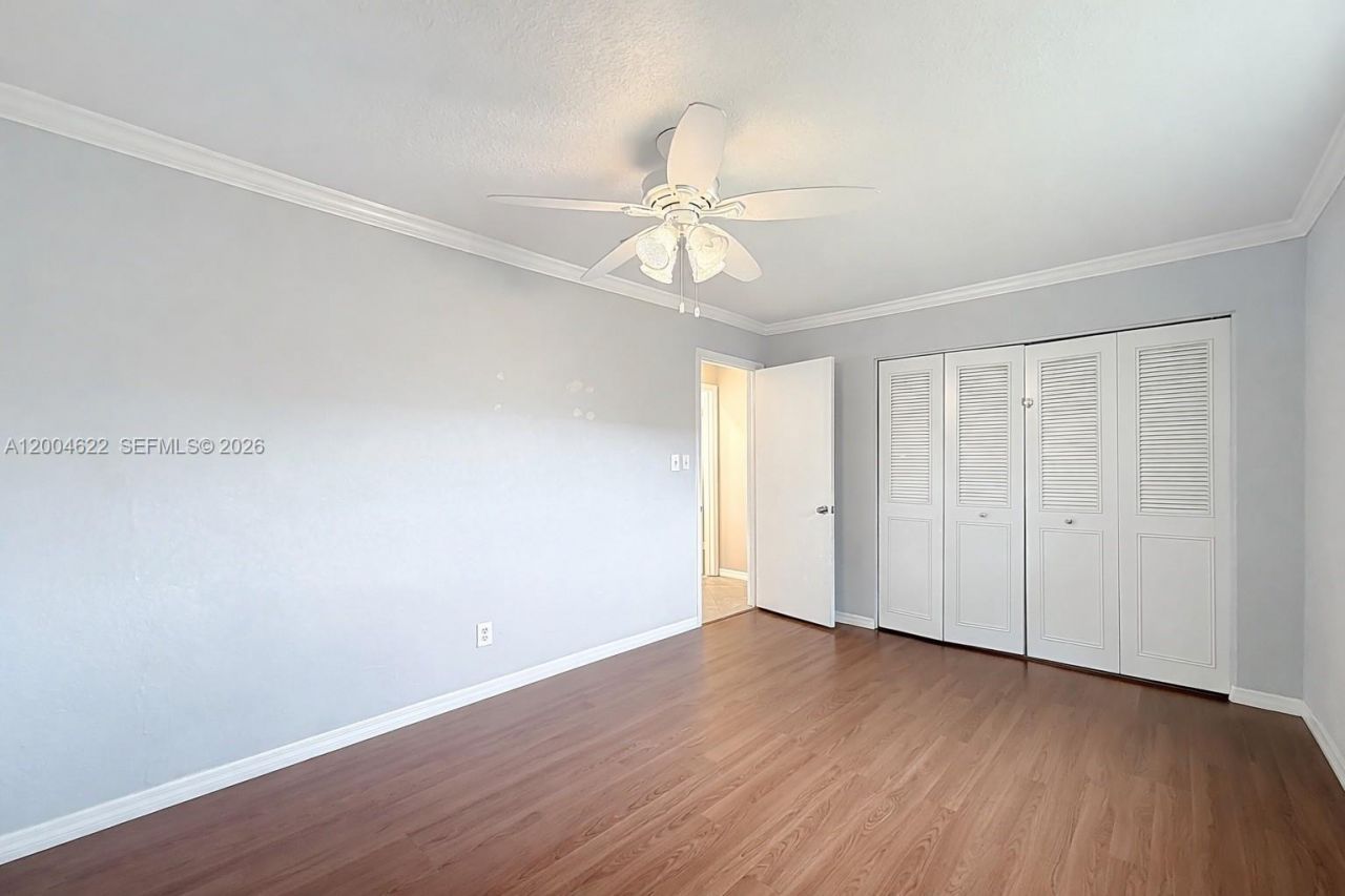 8102 NW 96th Ter, Tamarac, FL 33321 Photo