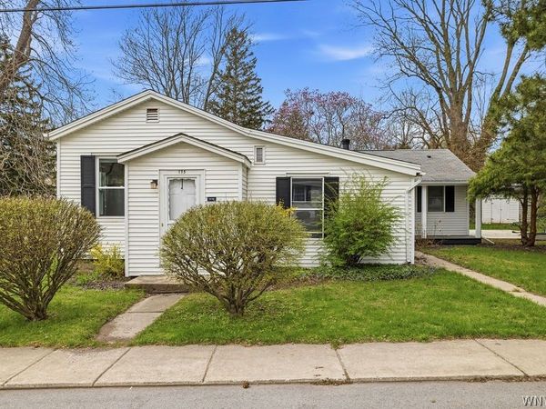 175 Niagara Street , Lewiston, NY 14092