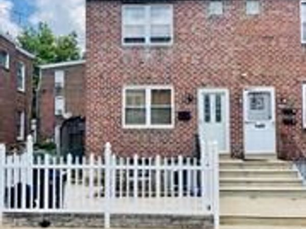 4805 E HOWELL STREET, PHILADELPHIA, PA 19135