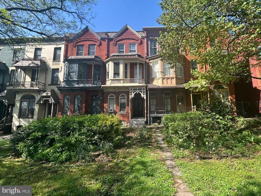 1912 Mount Royal Terrace, Baltimore, MD 21217 Main Photo