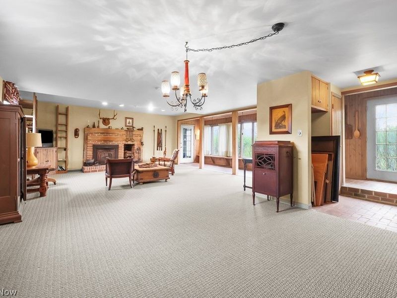 4328 S Union Avenue , Alliance, OH 44601 Photo 10