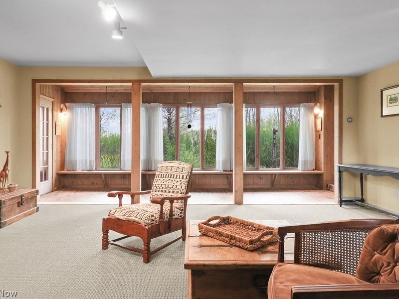 4328 S Union Avenue , Alliance, OH 44601 Photo 11