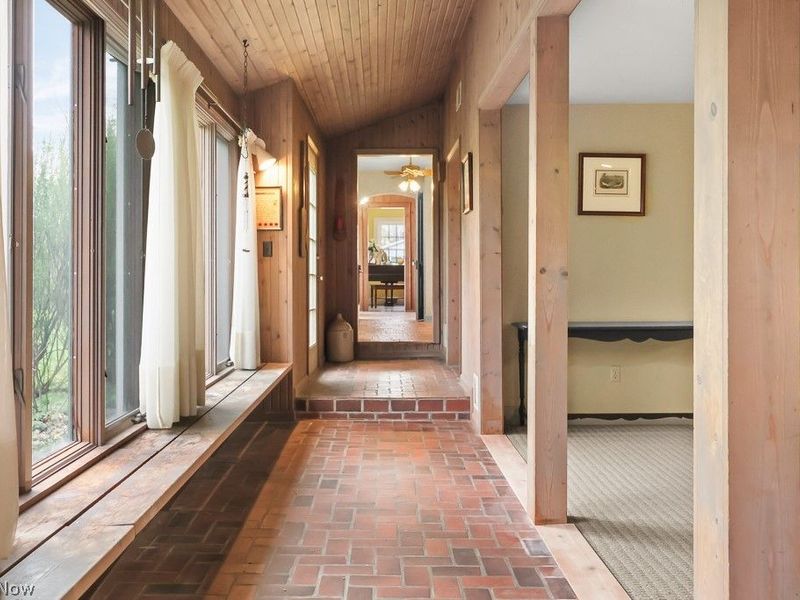 4328 S Union Avenue , Alliance, OH 44601 Photo 9