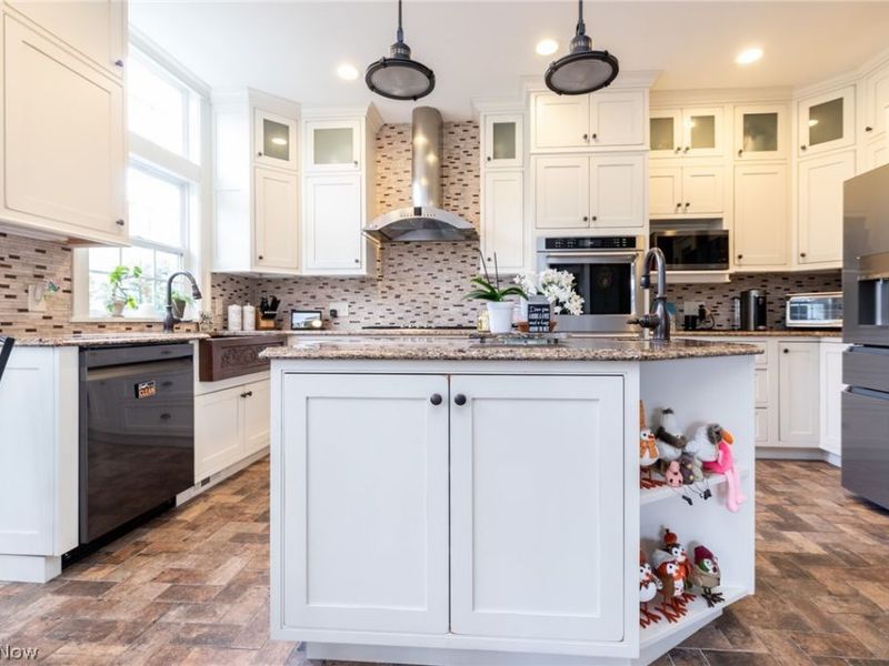 310 Blossom Lane, Orange, OH 44022 Photo 15