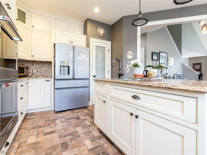 310 Blossom Lane, Orange, OH 44022 Photo 16