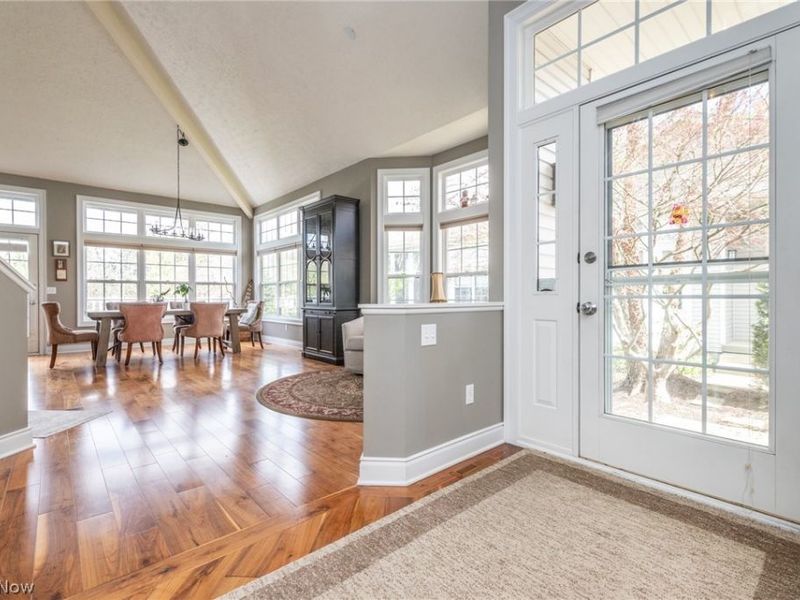 310 Blossom Lane, Orange, OH 44022 Photo 2