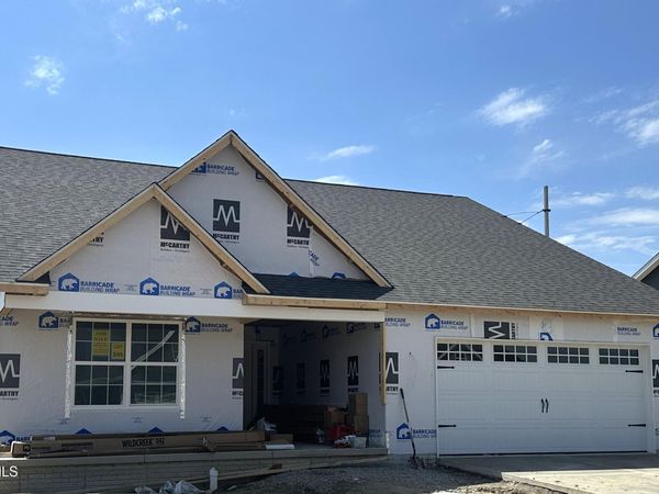 15285 Cypress Drive, Perrysburg, OH 43551