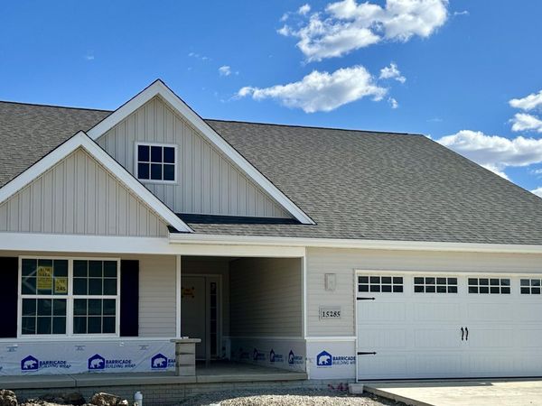 15285 Cypress Drive, Perrysburg, OH 43551