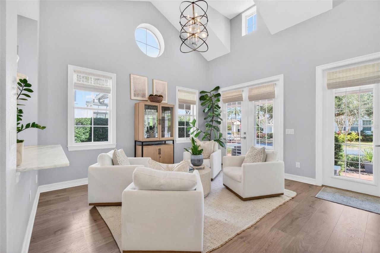 6054 Yeats Manor Drive, Tampa, FL 33616 Photo