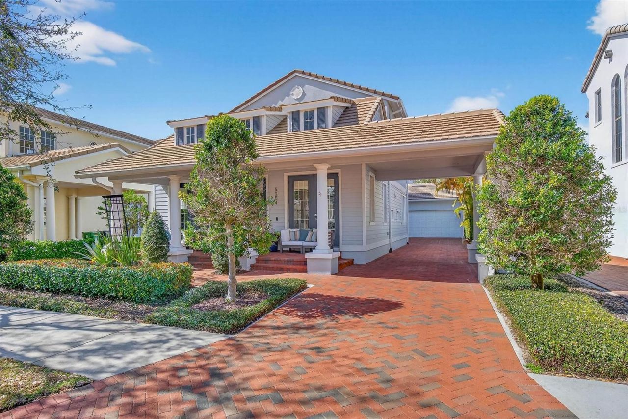 6054 Yeats Manor Drive, Tampa, FL 33616 Photo