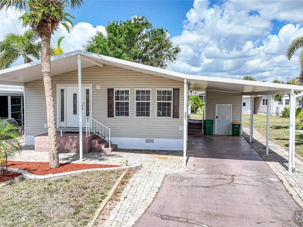 2100 KINGS HWY , Unit 206, PORT CHARLOTTE, FL 33980