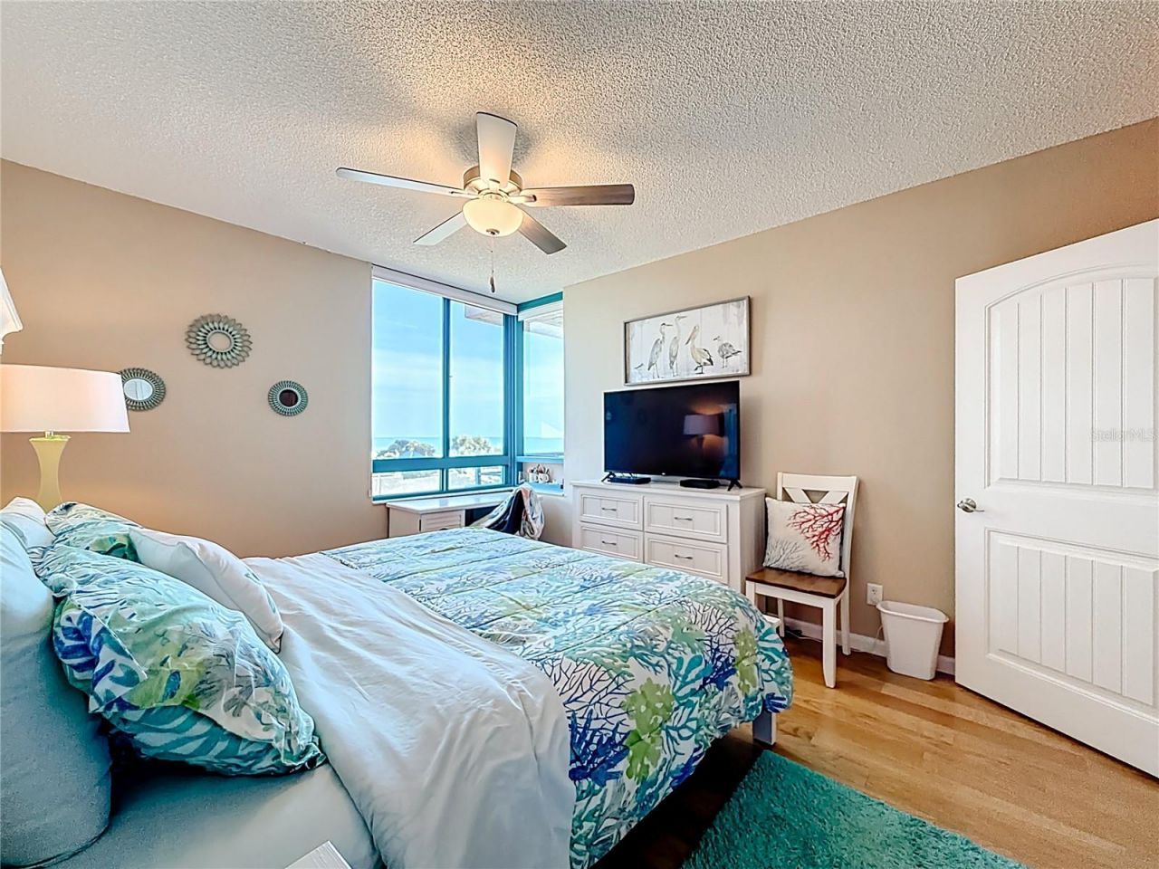 1540 Gulf Boulevard , Unit 304, Clearwater Beach, FL 33767 Photo