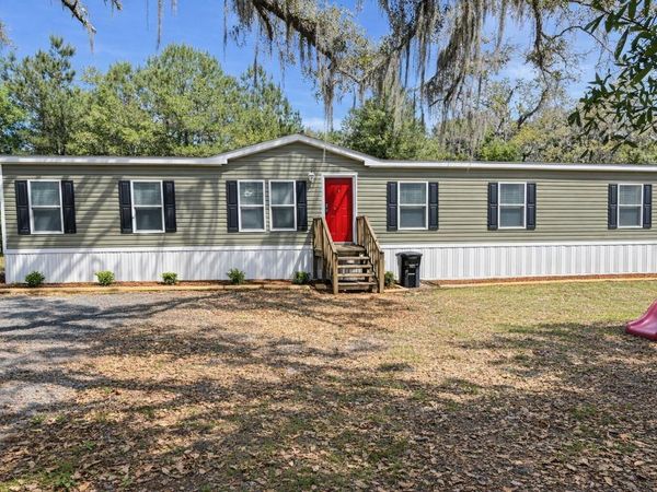 276 NW BATTLE HILL LANE , LAKE CITY, FL 32055