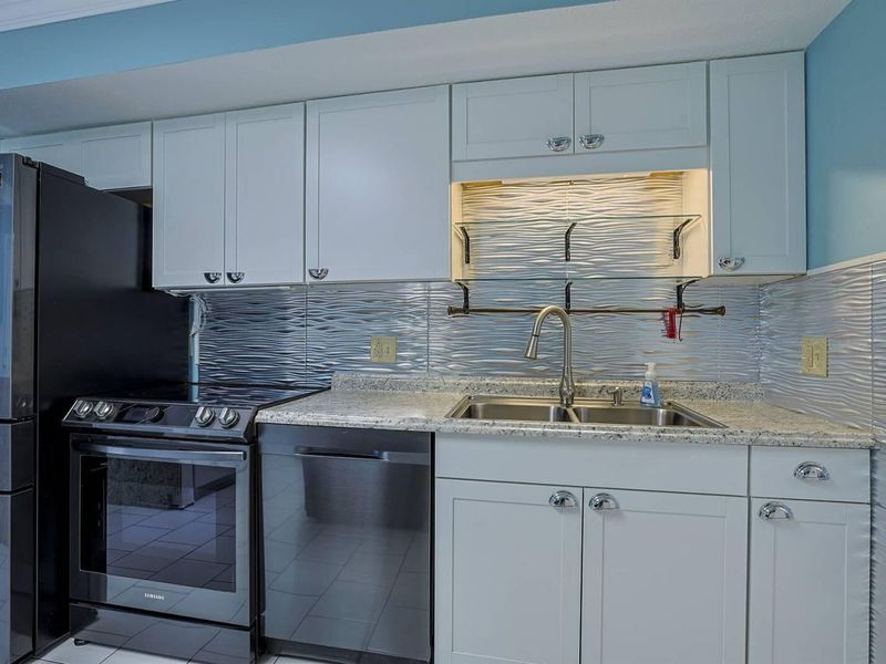 3145 N Argonne Lane, Springfield, OH 45503 Photo 14