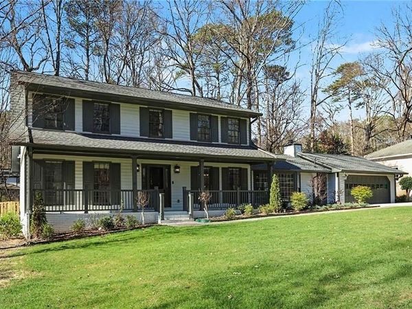 7070 Glenridge Drive, Atlanta, GA 30328
