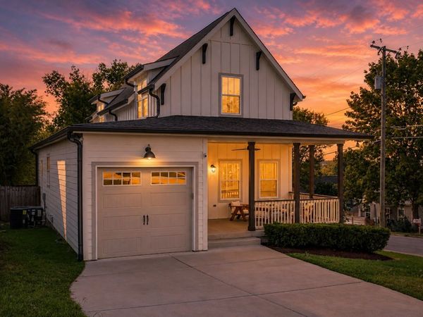 311 35th Ave N, Nashville, TN 37209