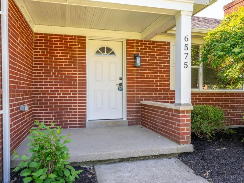 6575 Bridgetown Road, Green Township, OH 45248 Photo 5