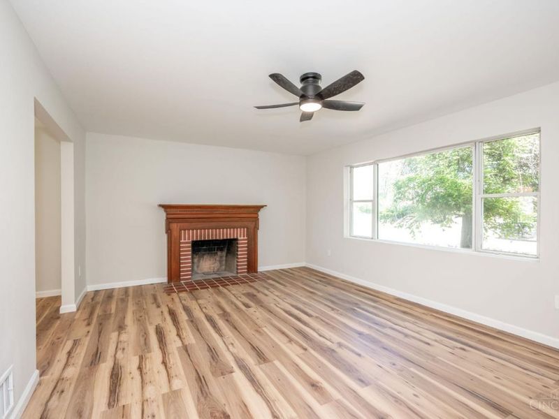 6575 Bridgetown Road, Green Township, OH 45248 Photo 8