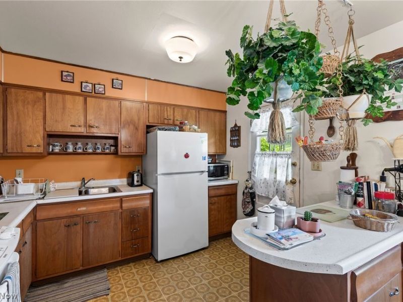 103 Orchard Drive, Saint Clairsville, OH 43950 Photo 13