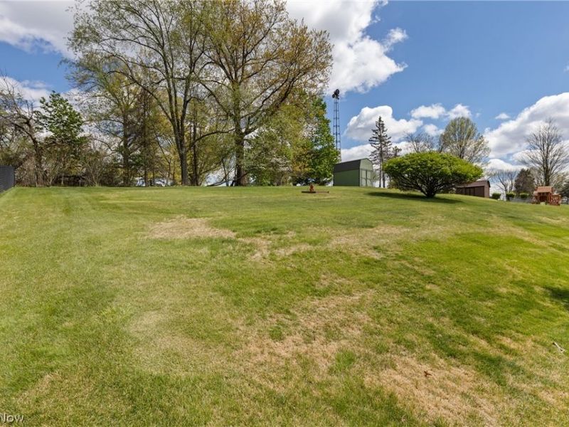 103 Orchard Drive, Saint Clairsville, OH 43950 Photo 32