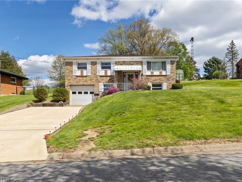 103 Orchard Drive, Saint Clairsville, OH 43950 Photo 4