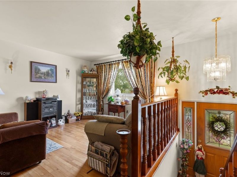 103 Orchard Drive, Saint Clairsville, OH 43950 Photo 6