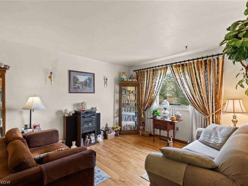 103 Orchard Drive, Saint Clairsville, OH 43950 Photo 7