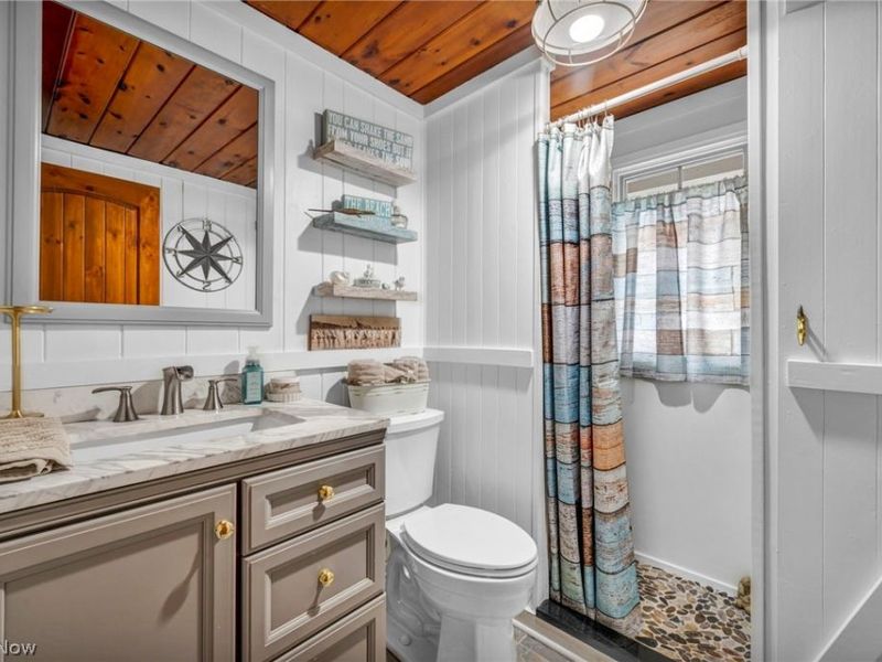 5814 E Poplar Avenue, Port Clinton, OH 43452 Photo 21