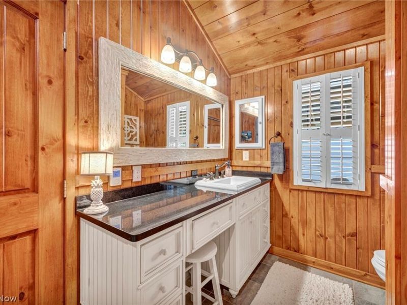 5814 E Poplar Avenue, Port Clinton, OH 43452 Photo 29