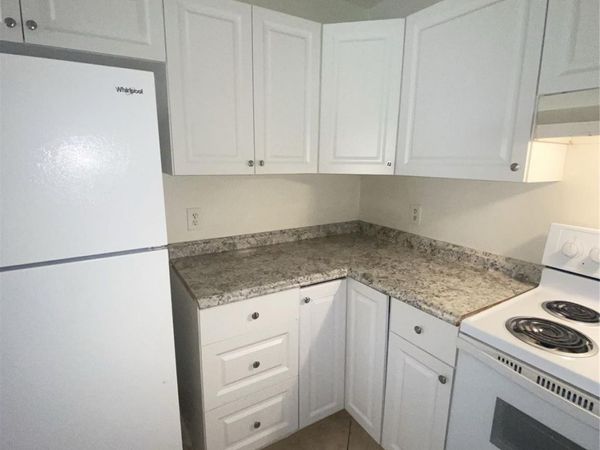 9926 Watermill Circle, Unit F, Boynton Beach, FL 33437