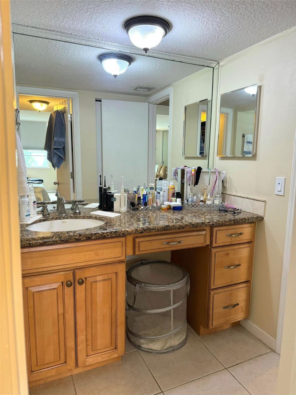 9230 Lagoon Place, Unit 408, Davie, FL 33324 Photo