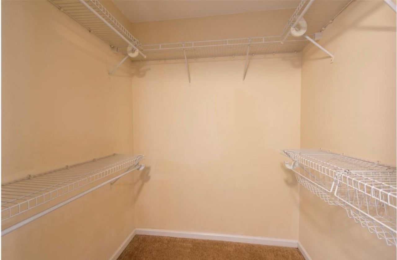 9230 Lagoon Place, Unit 408, Davie, FL 33324 Photo