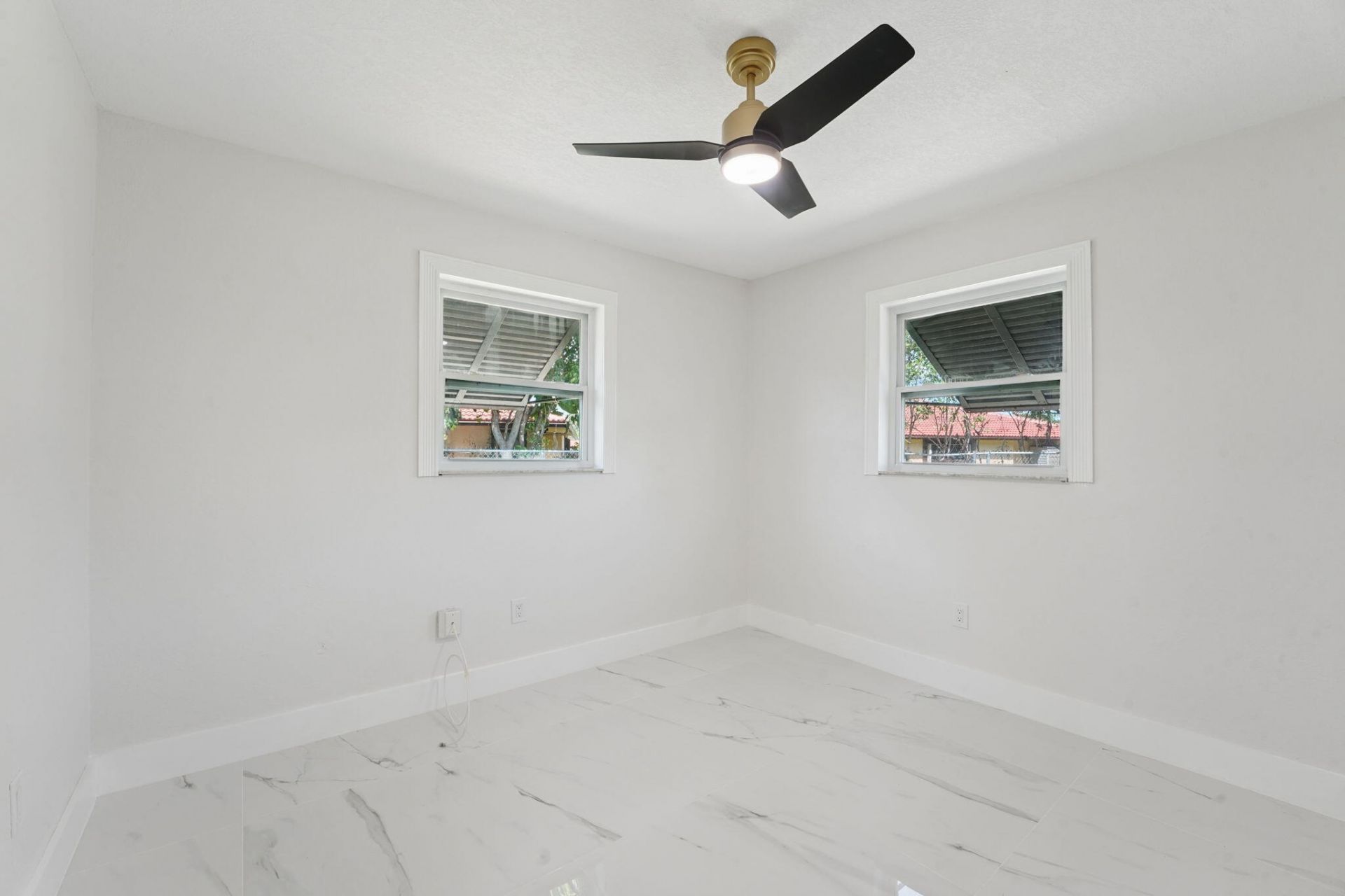 1527 Live Oak Drive, West Palm Beach, FL 33415 Photo