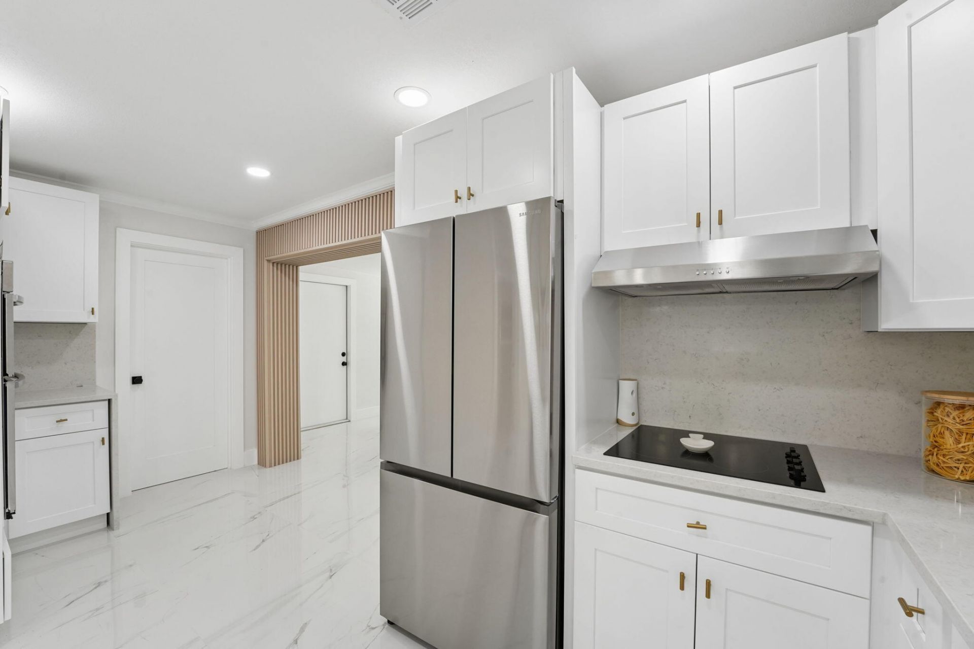 1527 Live Oak Drive, West Palm Beach, FL 33415 Photo