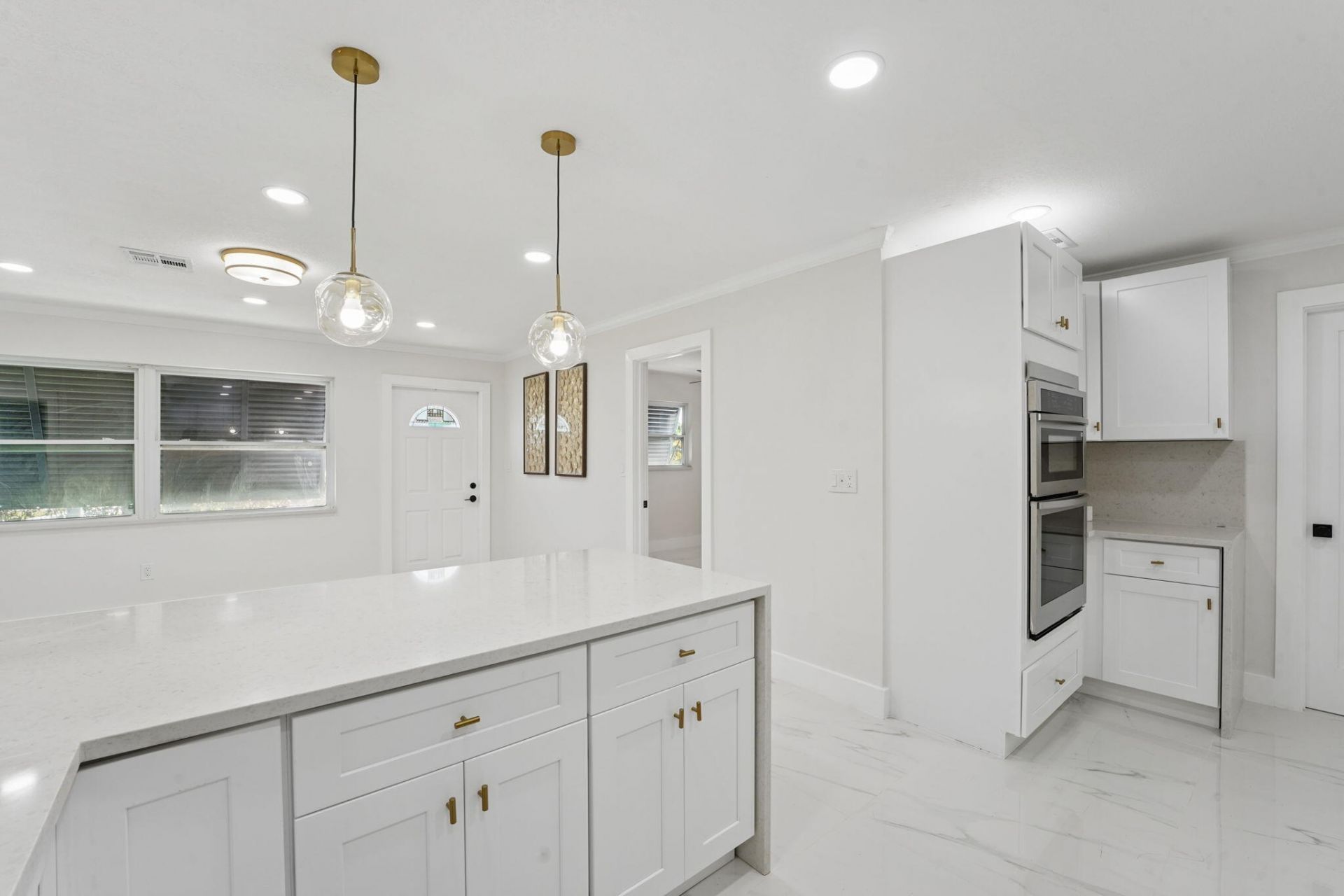 1527 Live Oak Drive, West Palm Beach, FL 33415 Photo
