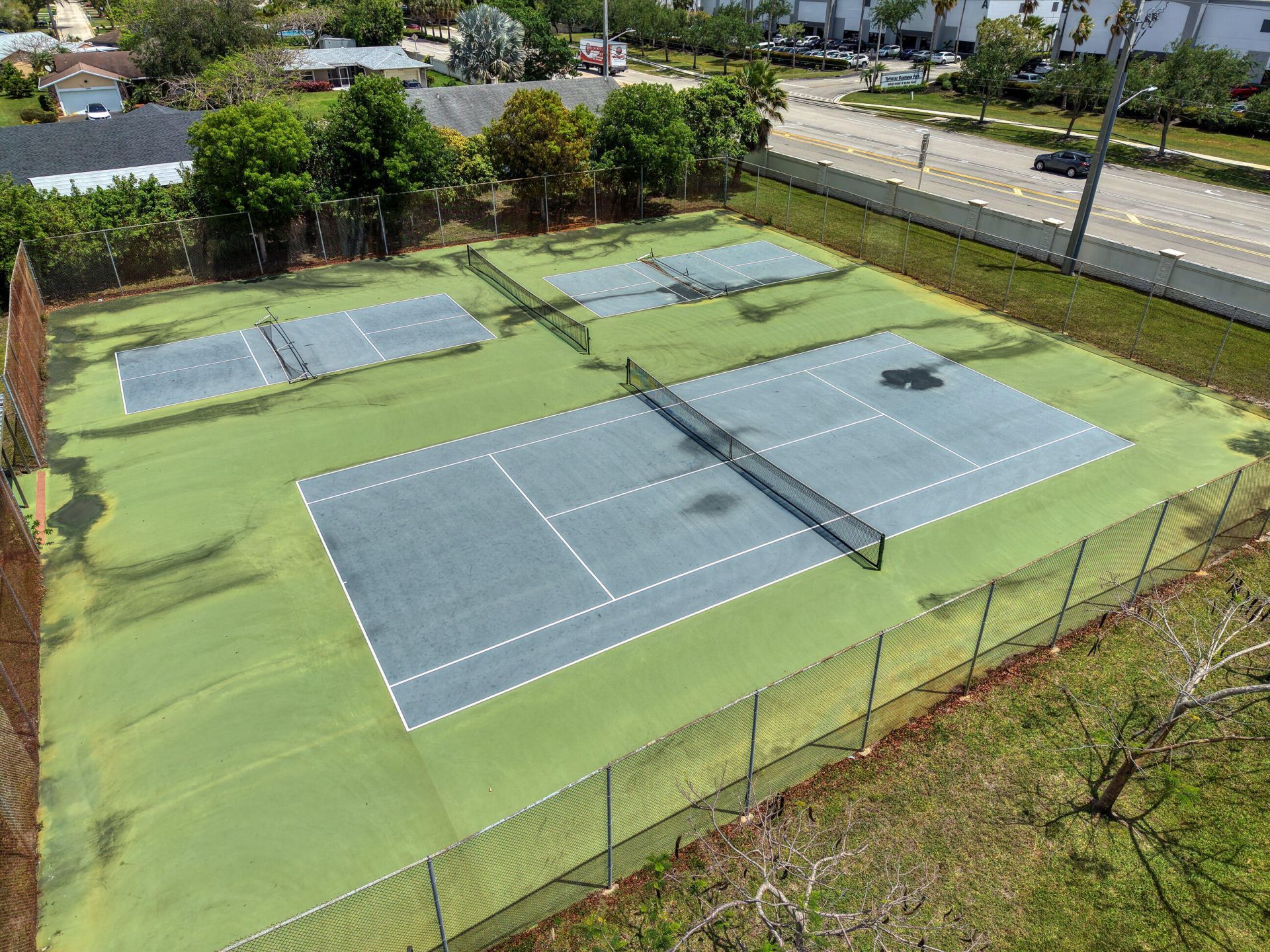 10500 NW 71st Place, Tamarac, FL 33321 Photo