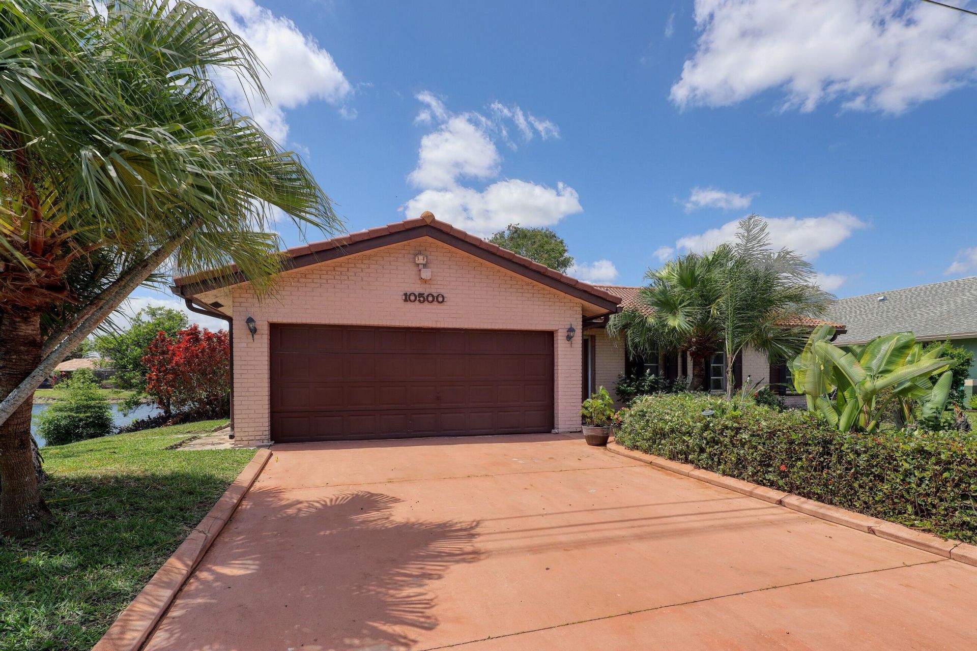10500 NW 71st Place, Tamarac, FL 33321 Photo