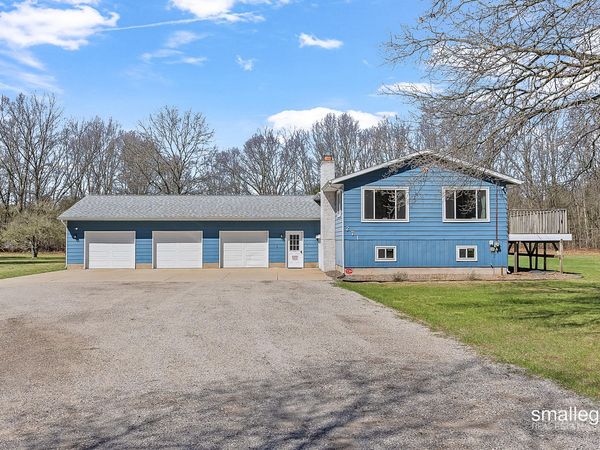 271 S Mill Iron Road, Muskegon, MI 49442