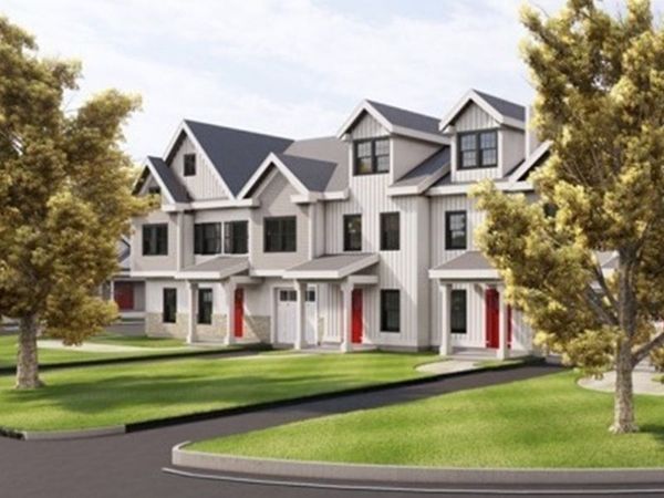 34 Central St, Unit 1, Newbury, MA 01922