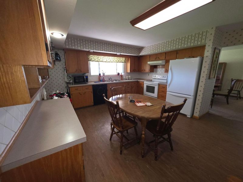 321 State Street , Edison, OH 43320 Photo 6