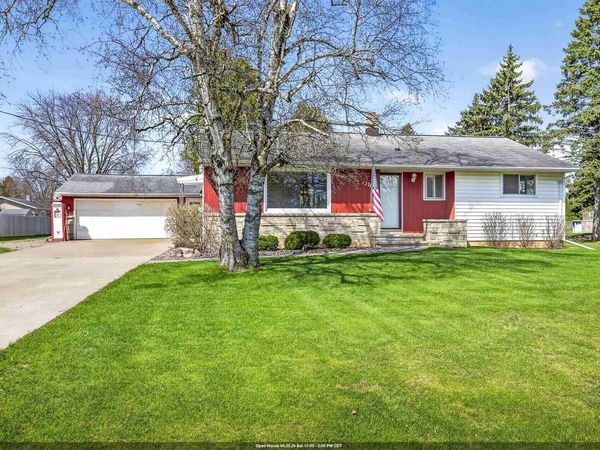 1276 IRISH ROAD, Neenah, WI 54956