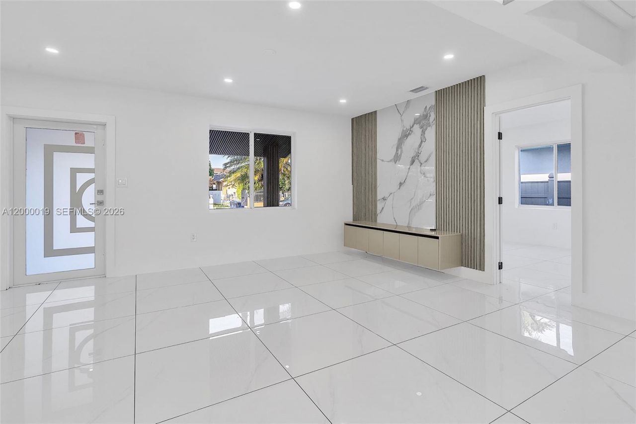 6540 SW 25th St , Miami, FL 33155 Photo