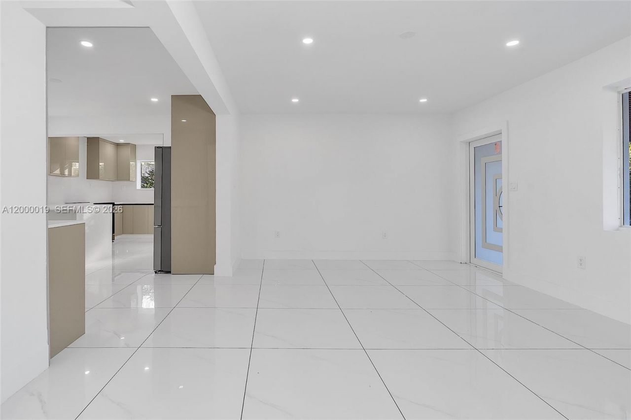 6540 SW 25th St , Miami, FL 33155 Photo