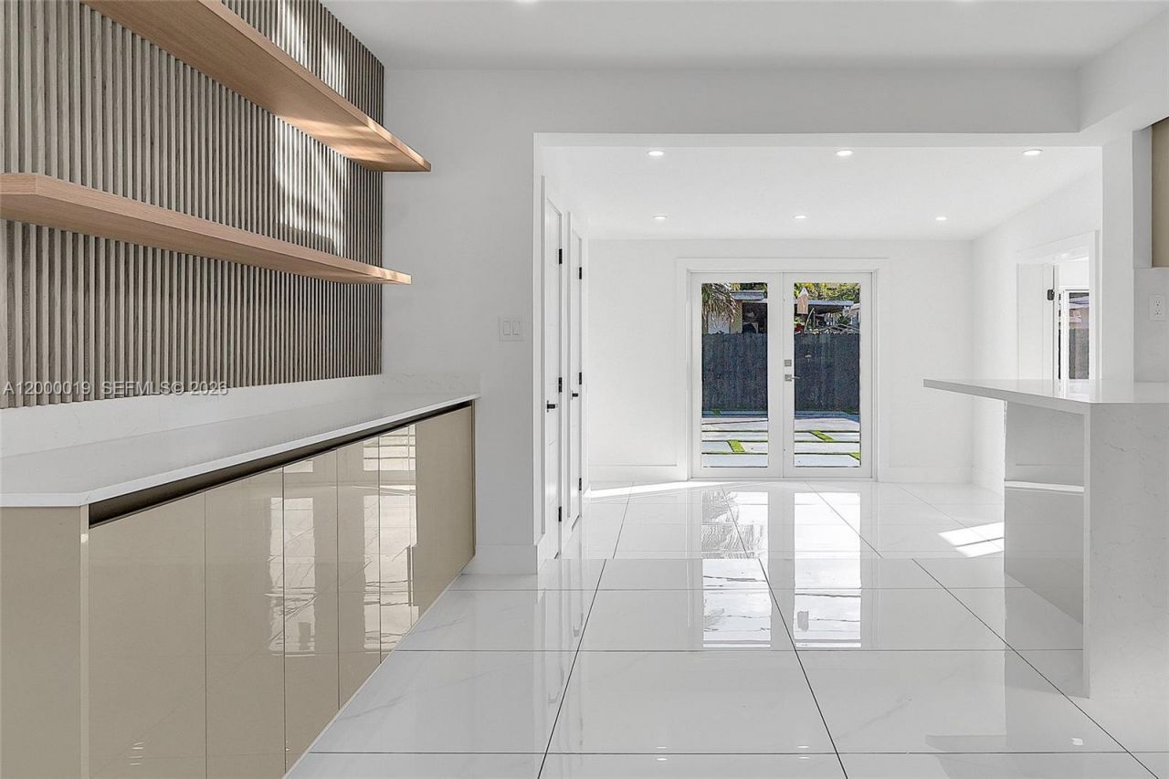 6540 SW 25th St , Miami, FL 33155 Photo