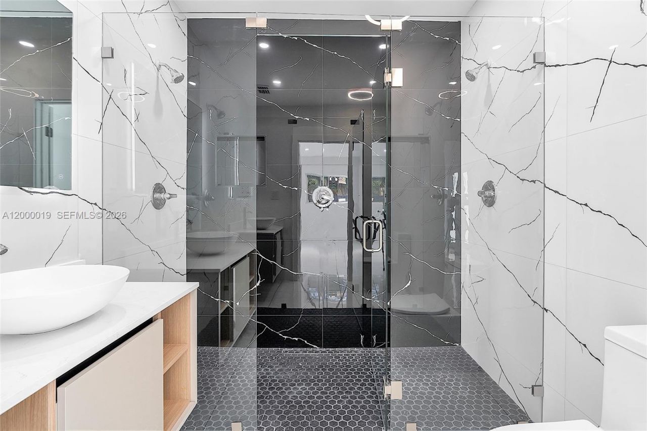 6540 SW 25th St , Miami, FL 33155 Photo